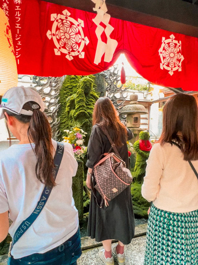 Hozen-ji: Make a wish by sprinkling water 🇯🇵