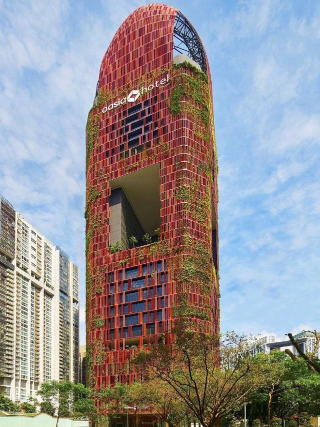 🌿✨ Singapore's Oasis: Oasia Hotel Downtown 🏙️🌴