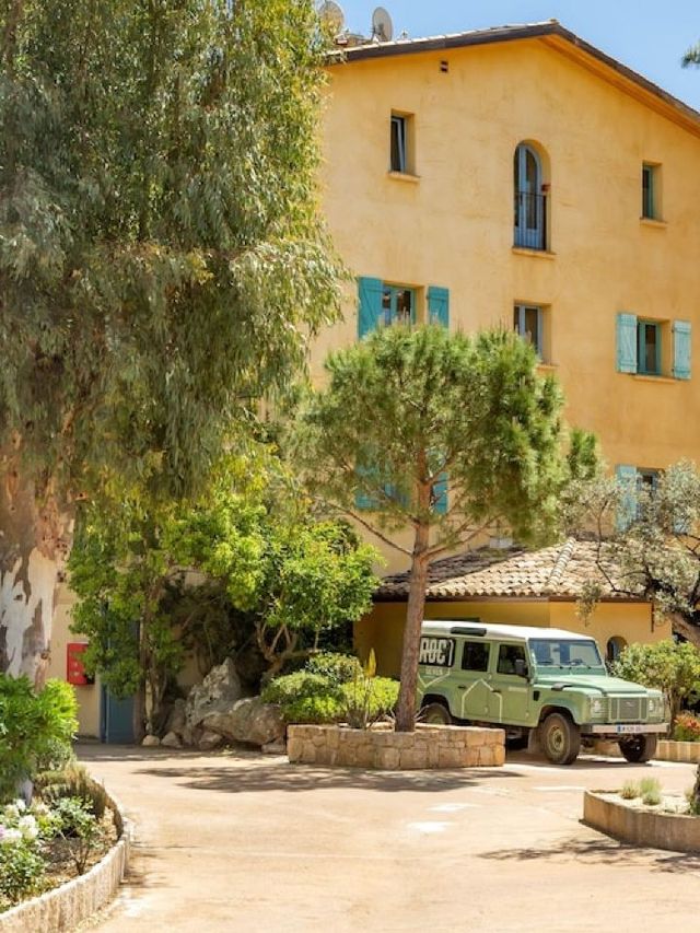🌟🏨 Porto-Vecchio Picks: Top Stays with Stunning Views 🌅