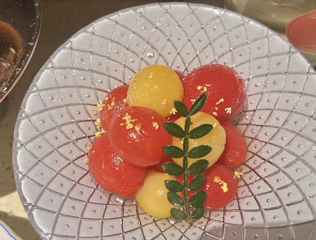 阿那亞霧靈山小夜餐廳。
