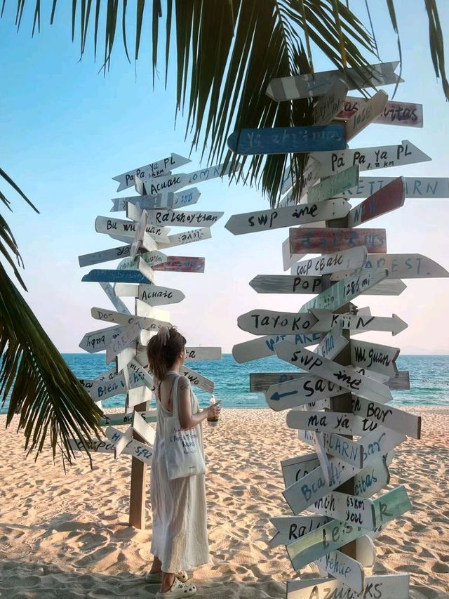 Mooon Beach Club for a happy holiday in shenzhen😍