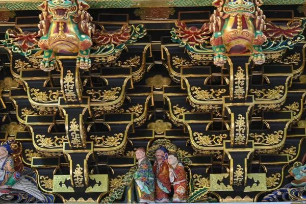 Visit 'Nikko Toshogu Shrine' and admire the 'Yomeimon Gate'