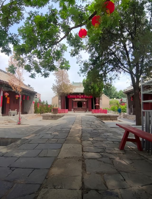 呂祖閣又稱白雲閣