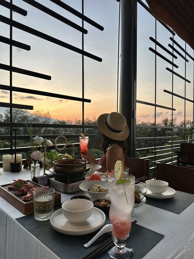西雙版納！這個絕美落日餐廳殺瘋了...
