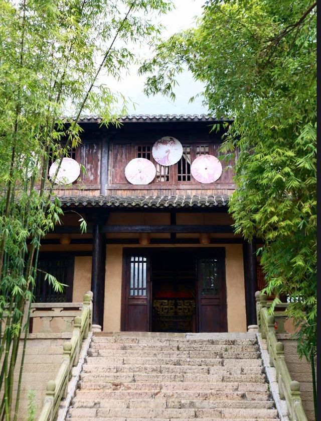 集歷史村落田園人文山水景觀於一體～宜昌昭君村