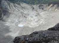 印尼萬隆覆舟火山｜一場無與倫比的火山之旅