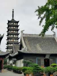 真如寺：鬧市中的千年禪意秘境