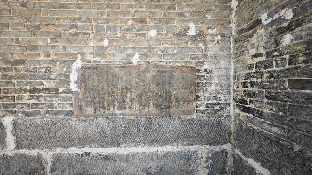 與佛頭寺隔河相望的宋代古建