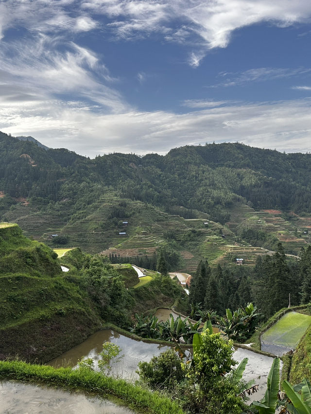 五一梯田苗寨瑜伽旅修