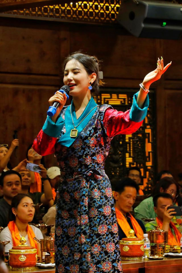 旅行 || 香格里拉，打卡藏式扎雅土司莊園美食盛宴睇最美宋慧喬