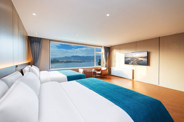 住進望海美墅，邂逅180°海景