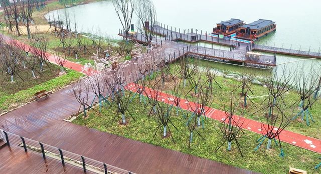 國慶避開人擠人!宿遷藏了一個「彩色童話村」,拍照出片率100%,親子、情侶都能嗨玩一整天~ 國慶計 國慶避開人擠人!宿遷藏了一個「彩色童話村」,拍照出片率100%,親子、情侶都能嗨玩一整天~ 國慶計