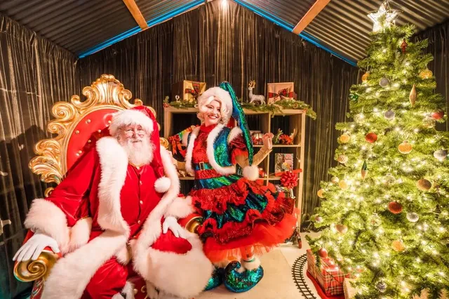 培多克球場假日市集:與聖誕老人見面 & 魔法燈光秀 培多克球場假日市集:與聖誕老人見面 & 魔法燈光秀