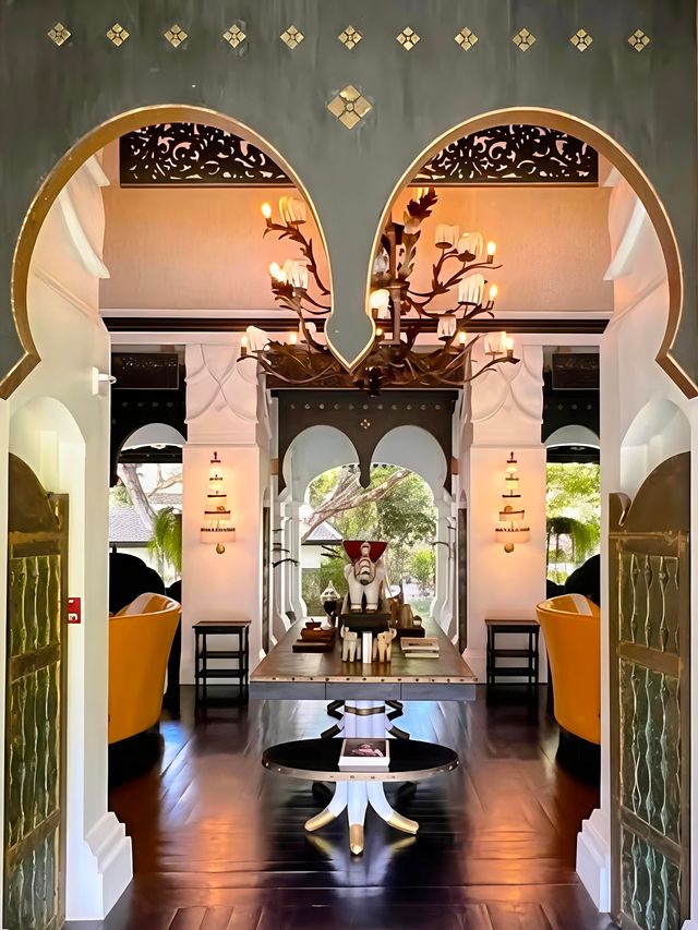 琅勃拉邦法式熱帶美學酒店