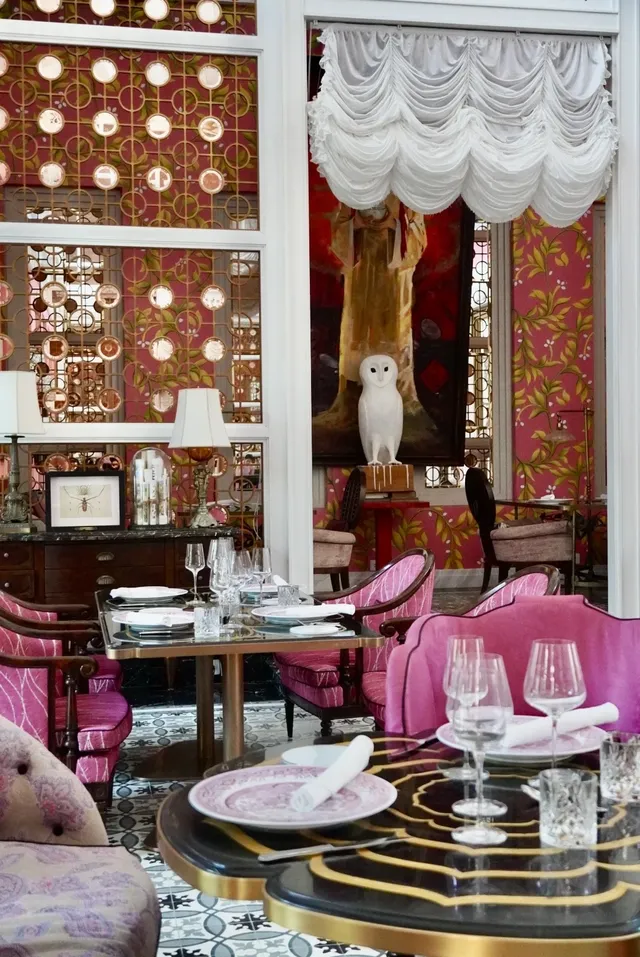 富國島｜住進夢幻「校園」，美到不想畢