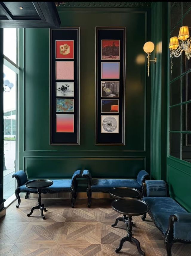 上海首店!!顯貴老錢風餐廳!不是在法國!