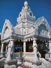 แวะกราบศาลหลักเมืองจังหวัดน่าน