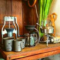 🏞️ กาแฟใต้ต้นไม้