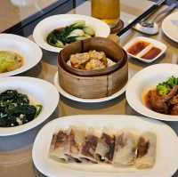 บุฟเฟ่ต์ติ่มซำไม่อั้นในห้องอาหารจีน China Table