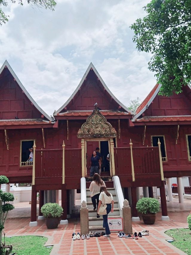 วัดระฆังโฆสิตารามวรมหาวิหาร 