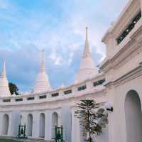 วัดประยุ​ร​วงศา​วาส​