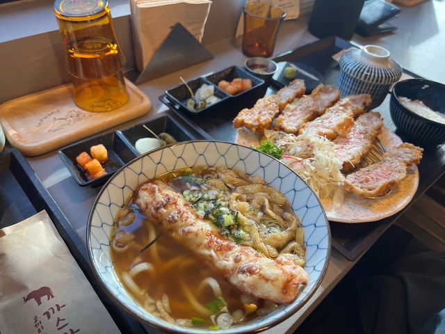 육즙 가득한 돈가스의 세계~ 안양 코끼리아프리카 까스까스