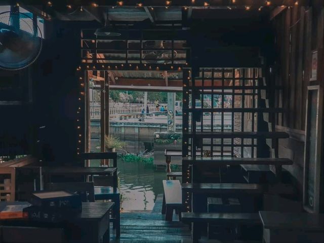 ร้านลับๆ ที่จะไม่ลับอีกต่อไป