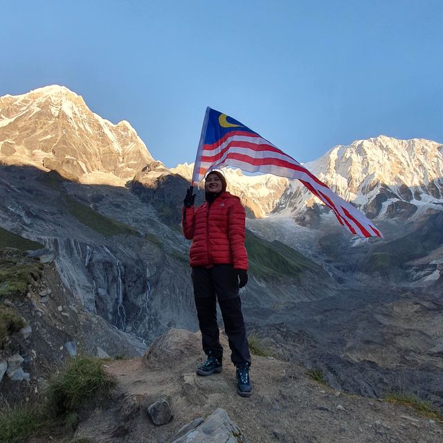 Celebrating Malaysia Day at Annapurna Peak!