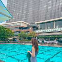호캉스의 꽃은 역시 수영장🏊🏻‍♀️