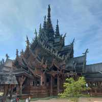 ปราสาทสัจธรรม