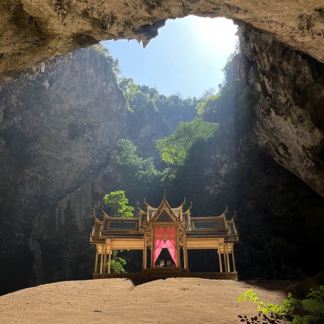 เที่ยวถ้ำพระยานคร 🏝️🏔️☘️