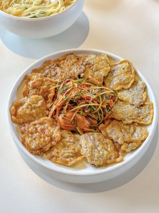 비주얼도 좋고 맛도 좋은 황리단길 한정식