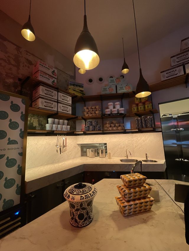 Visiting melbourne's popular gelato place 😍
