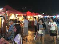 Riverside Night Market in Vientiane 😀