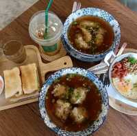 บ้านก๋ง อาหารเช้า ตลาดใต้ พิษณุโลก