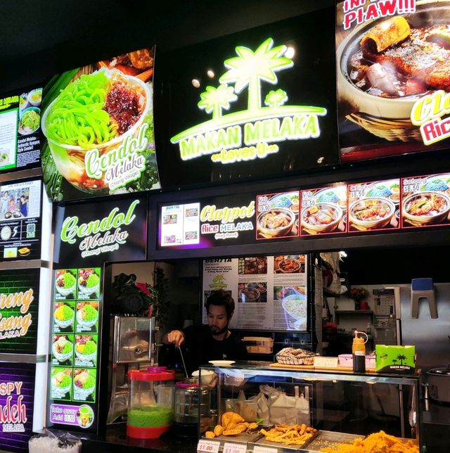 Makan Melaka, Cendol, Goreng Pisang and Kuih