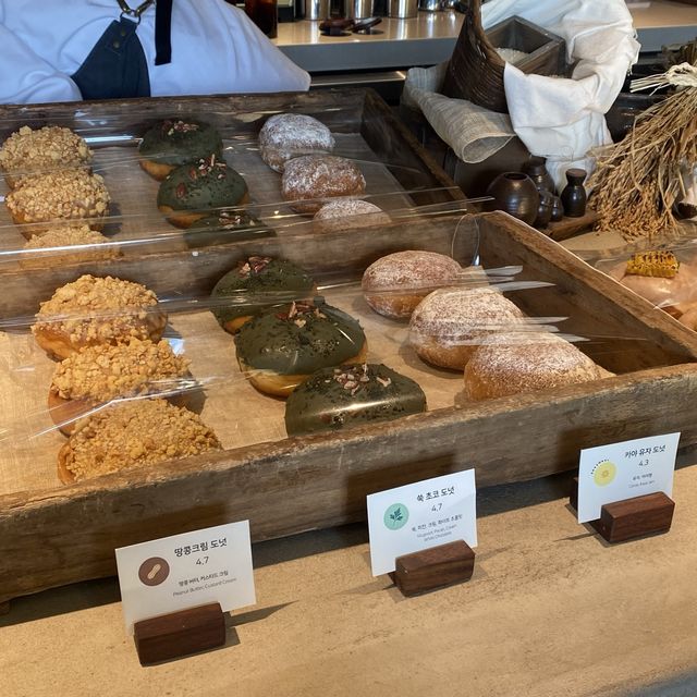 익선동 도넛 맛집 카페, 도넛정수. 🍩🍩🍩