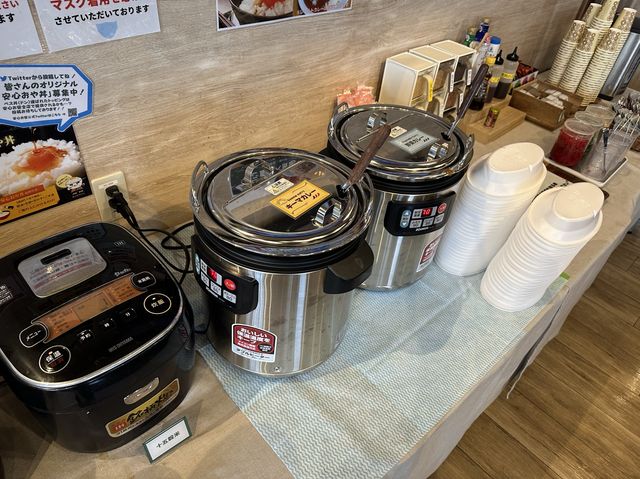 東京・汐留。無料サービスが豊富なカプセルホテル『安心お宿プレミア 新橋汐留店』 東京・汐留。無料サービスが豊富なカプセルホテル『安心お宿プレミア 新橋汐留店』