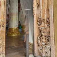 วัดแสนสุข บางแสน