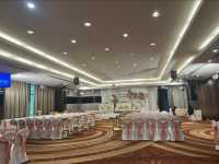  โรงแรมบุรีศรีภู คอนเวนชั่น เซ็นเตอร์ 