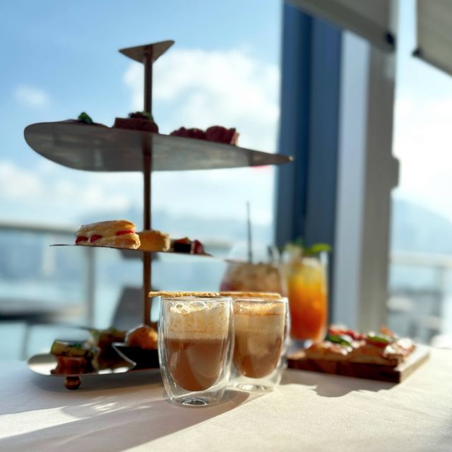 Vivid Fantasy Afternoon Tea@Paper Moon