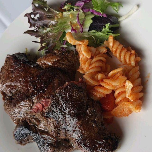 奧克蘭天空塔美食餐廳