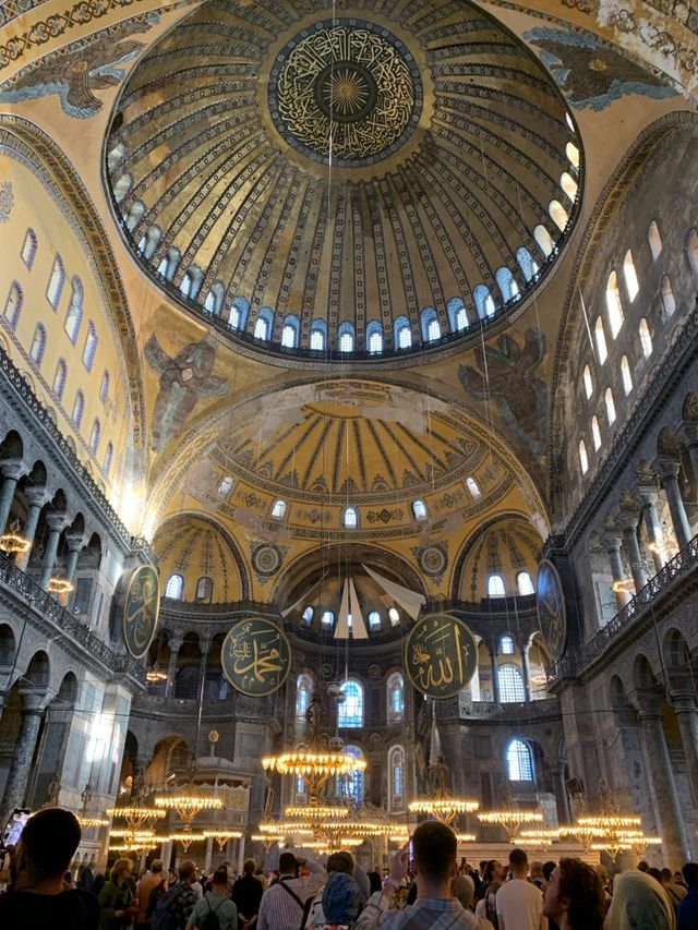 Discover Istanbul’s Charm and Rich History