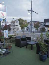 「信州牛肉鍋和涮涮鍋，寬敞舒適的輕井澤餐廳」