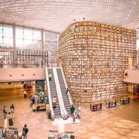 Most breathtaking library - Seoul 