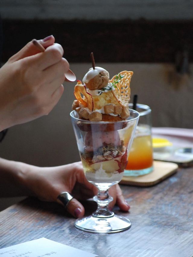 【福岡カフェ】とっても素敵な空間で食べるスイーツは最高においしい