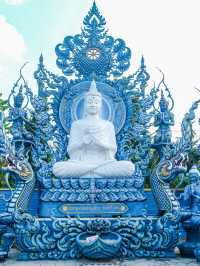 Discovering Chiang Rai’s Blue Temple