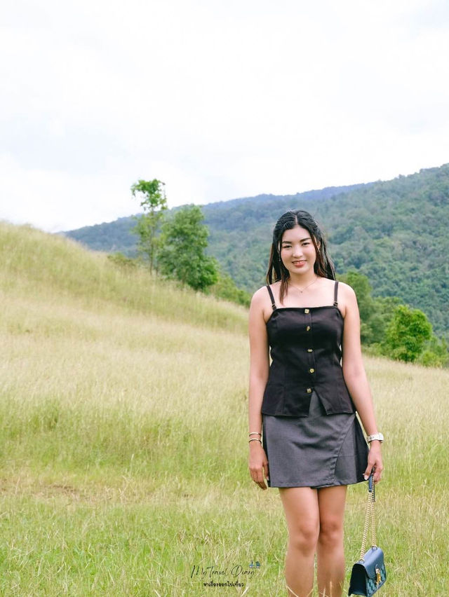 เดินเล่นชิวๆที่ ภูเขาหญ้า จังหวัดระนอง