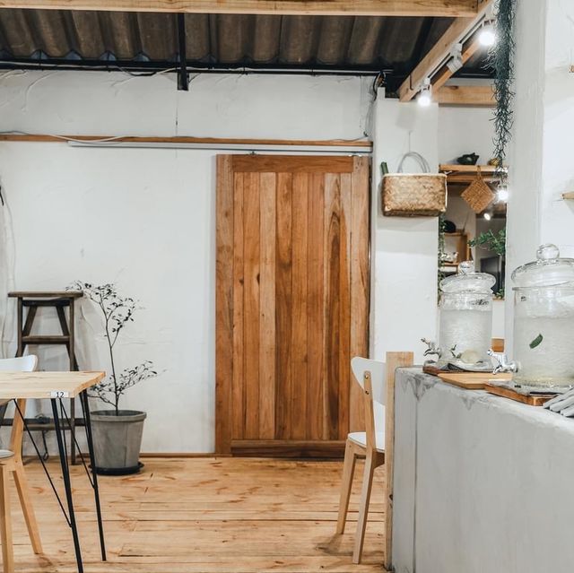 Raku cafe ร้านอาหารญีปุ่น สันกำแพง เชียงใหม่