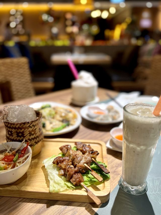 來尖沙咀吃個泰式風情的午餐吧🤗